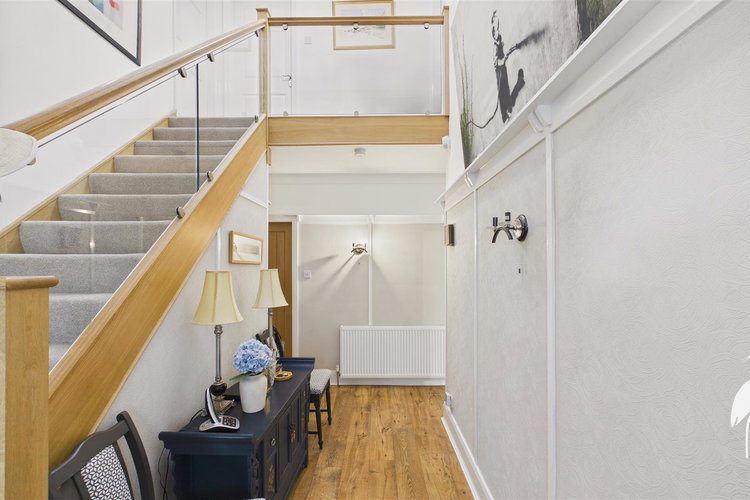 Reception Hall - Picture 14 of 36