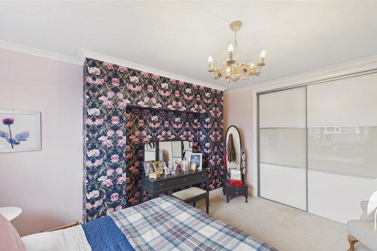 Bedroom 1 - Picture 25 of 36