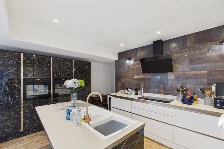 Open Plan Kitchen And Living Area - Picture 7 of 36