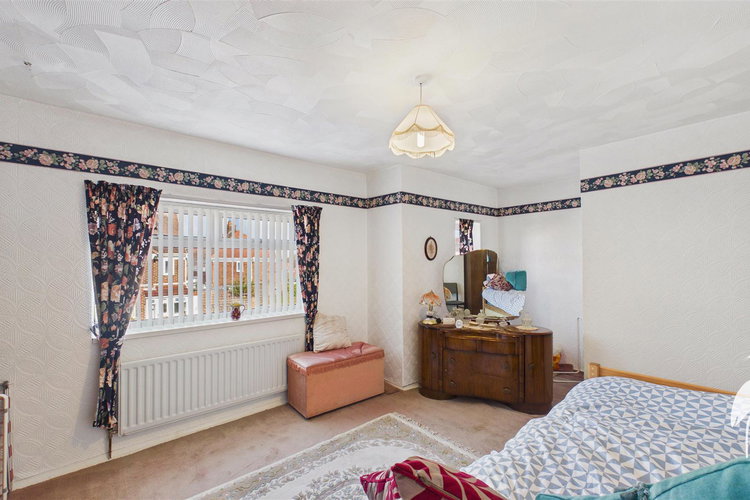 Bedroom 1 - Picture 13 of 21