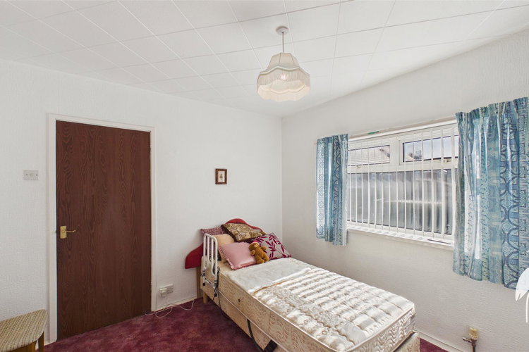 Bedroom 2 - Picture 16 of 21