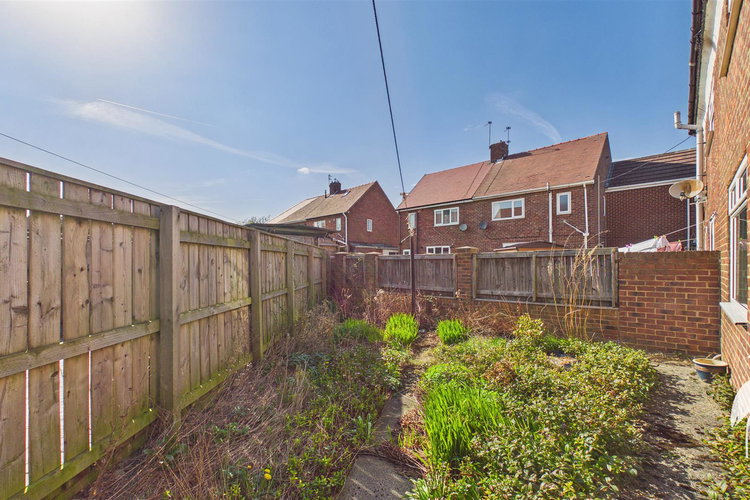 Outside - Picture 20 of 21