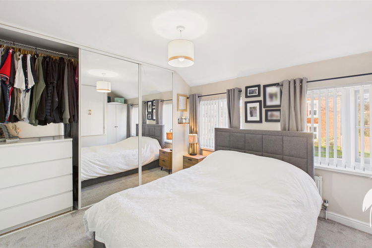 Bedroom 1 (front) - Picture 12 of 21