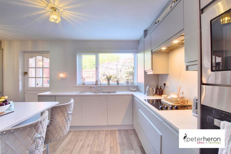 Dining Kitchen - Picture 7 of 25