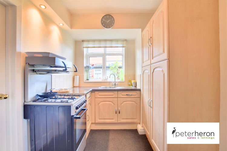 Kitchen - Picture 6 of 19