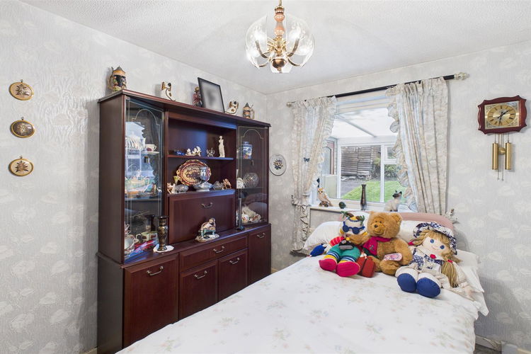 Bedroom 2 - Picture 11 of 16