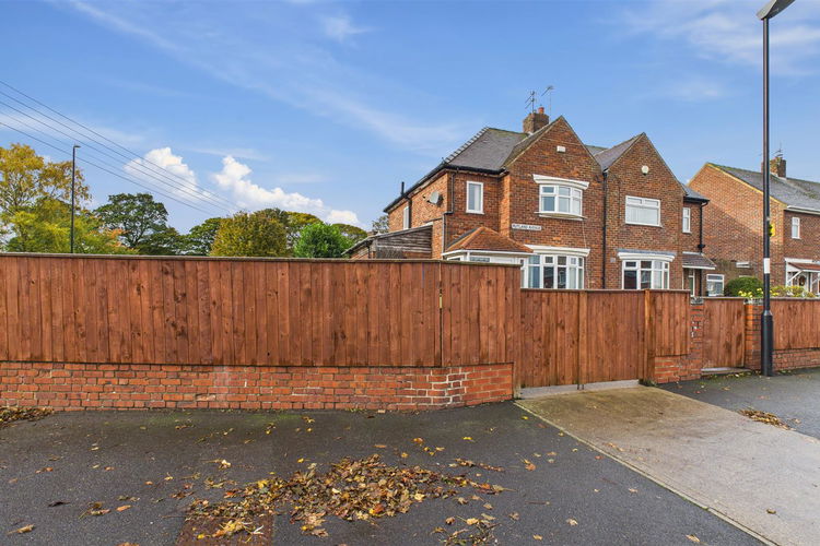 Outside - Picture 17 of 17