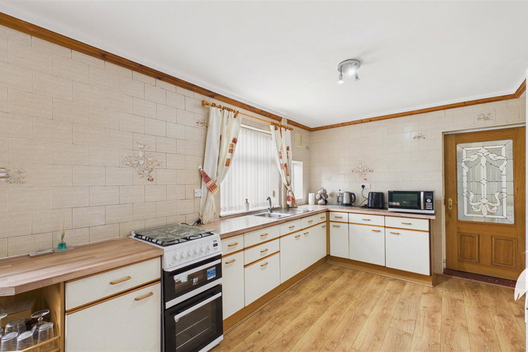 Kitchen/Diner - Picture 7 of 33