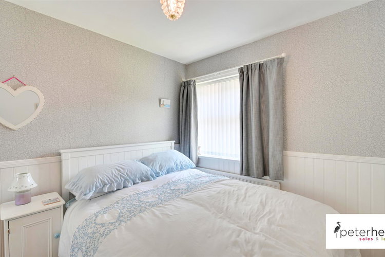 Bedroom 2 - Picture 14 of 21