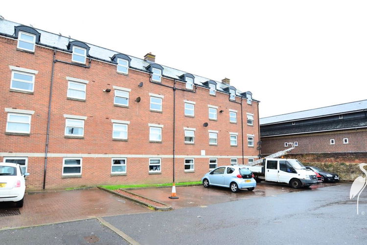 Externally - Picture 8 of 8