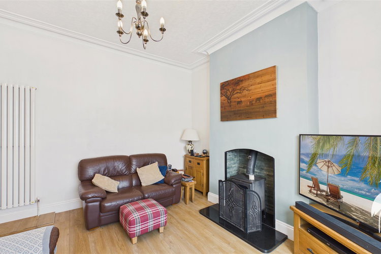 Lounge - Picture 4 of 22