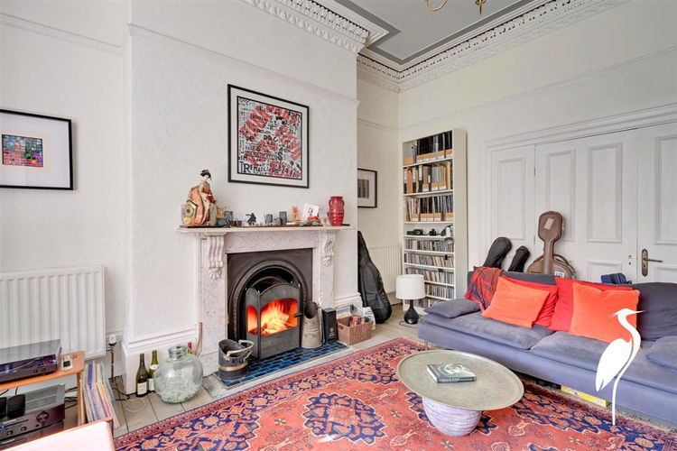 Sitting Room - Picture 9 of 33