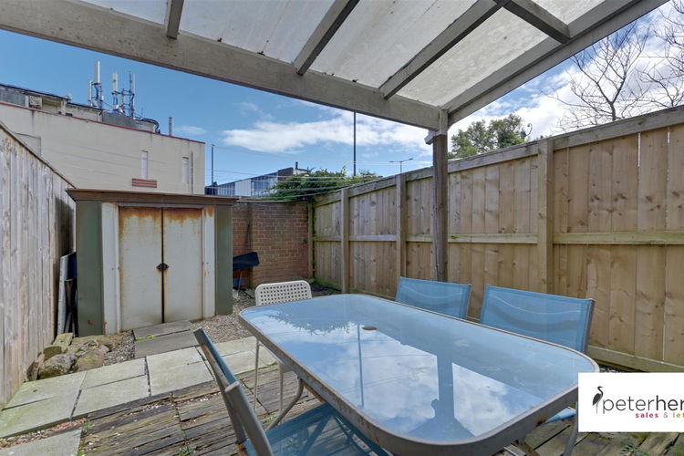 Outside - Picture 8 of 8