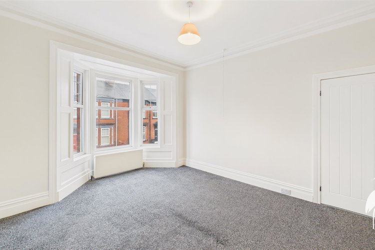 Bedroom 1 - Picture 16 of 27