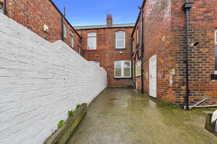 Outside - Picture 27 of 27