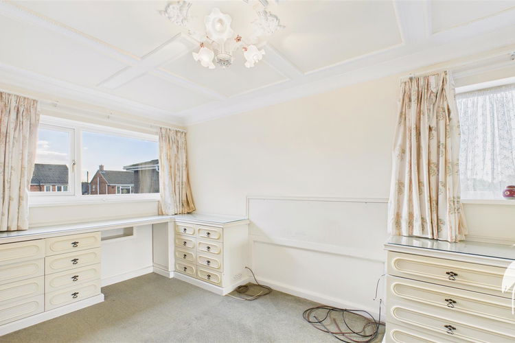 Bedroom 1 - Picture 14 of 26