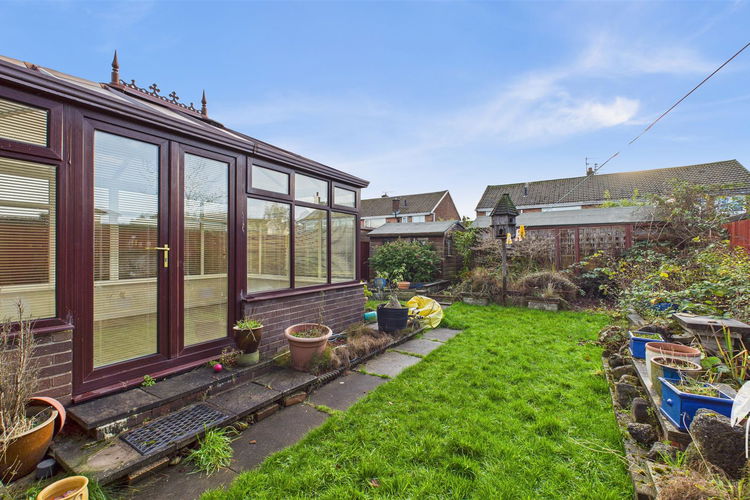 Outside - Picture 22 of 26