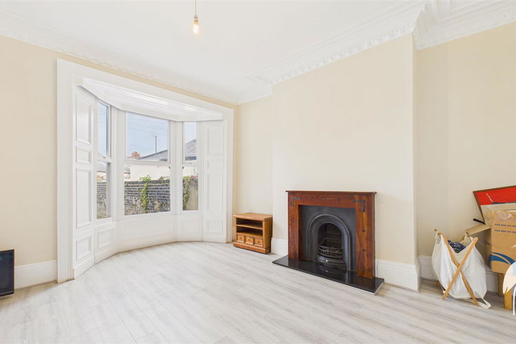 Dining Room - Picture 3 of 26