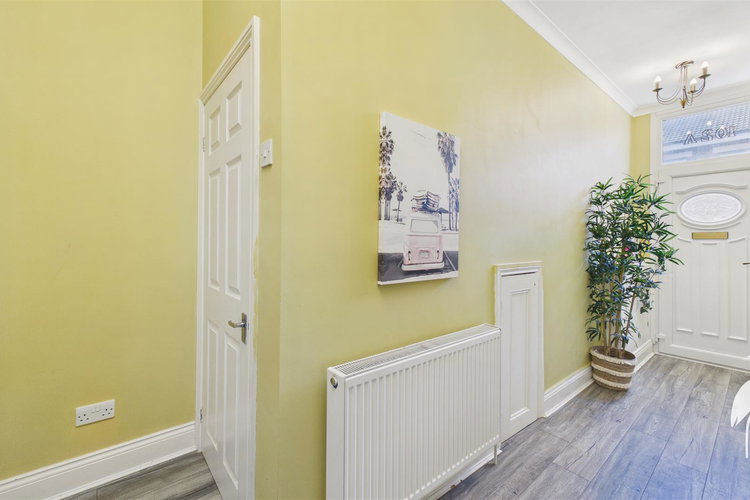 Entrance Hall - Picture 9 of 16