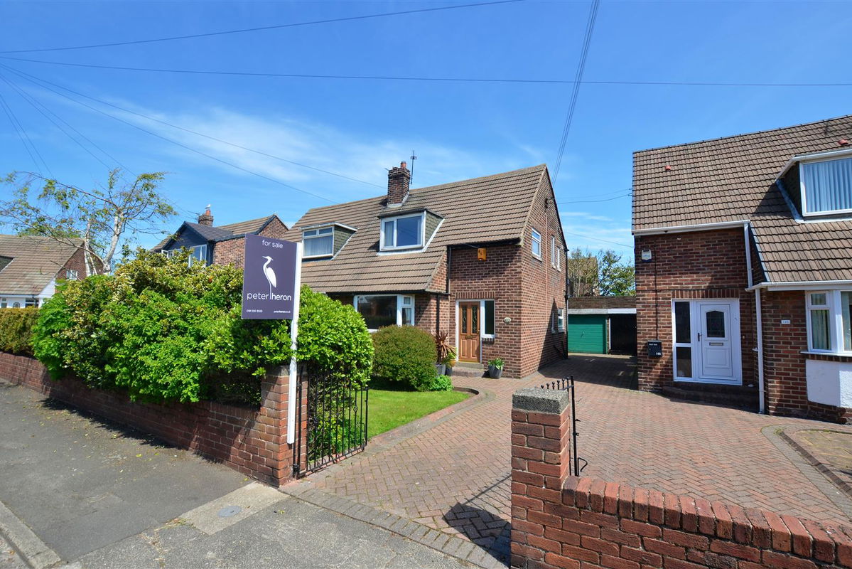 Wheatall Drive, Sunderland, Tyne & Wear, SR6 7HQ £160,000 from Peter
