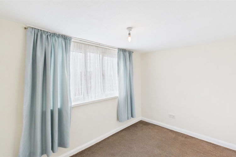 Bedroom 2 - Picture 11 of 15