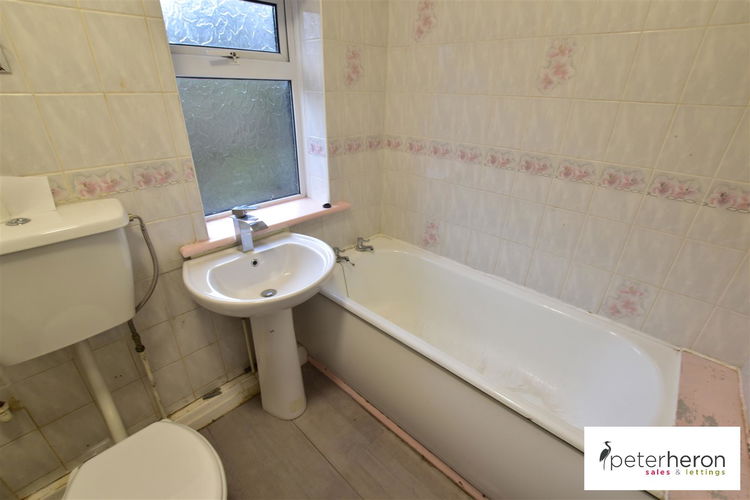 Perth Road, Sunderland, Tyne & Wear, SR3 1TE £575 from Peter Heron