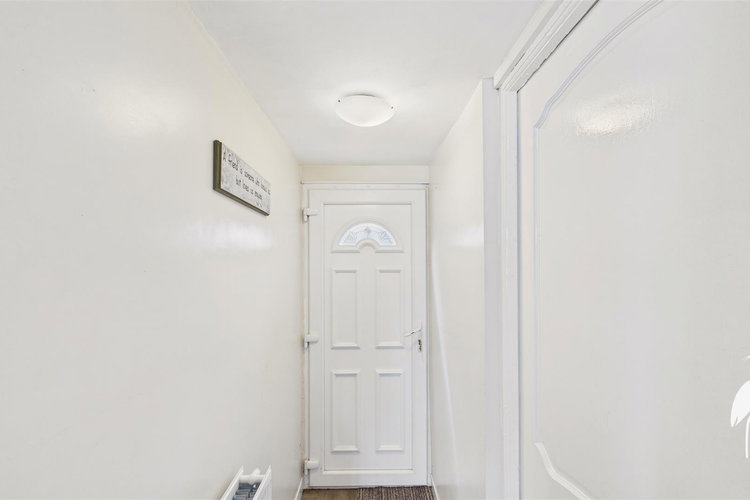 Rear Hall - Picture 10 of 23