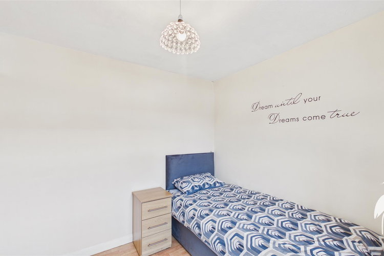 Bedroom 2 - Picture 14 of 21