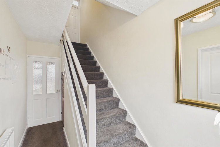 Entrance Hall - Picture 9 of 21