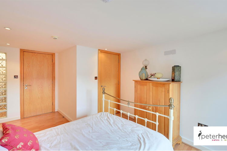 Bedroom 2 - Picture 16 of 20