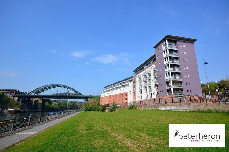 U3fEftu5gEGgAED54lnOlQ.jpg - Picture 1 of 20