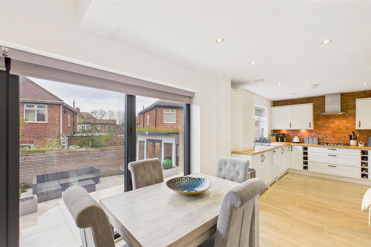 Dining/Living Area - Picture 16 of 39