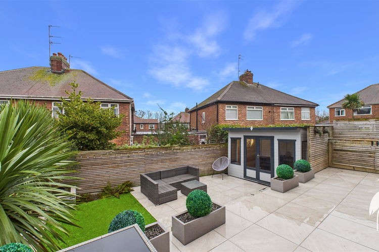 Outside - Picture 36 of 39