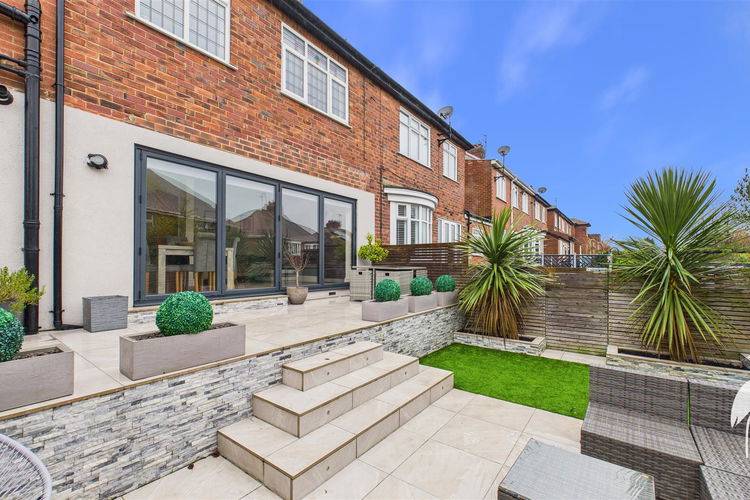 Outside - Picture 38 of 39