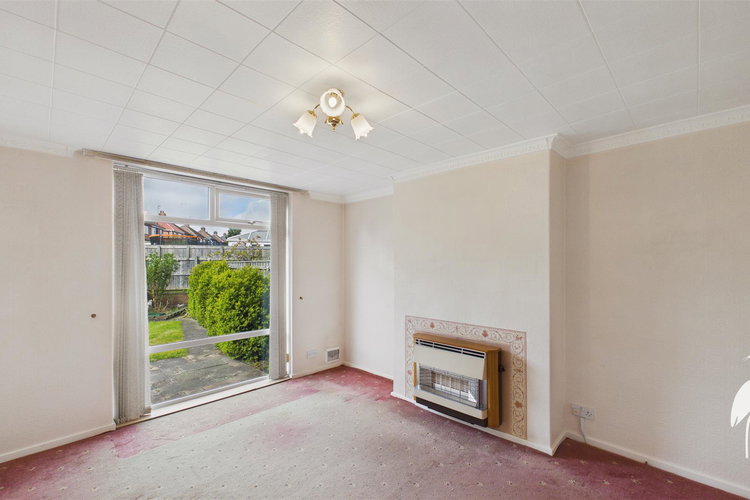 Dining Room - Picture 4 of 26