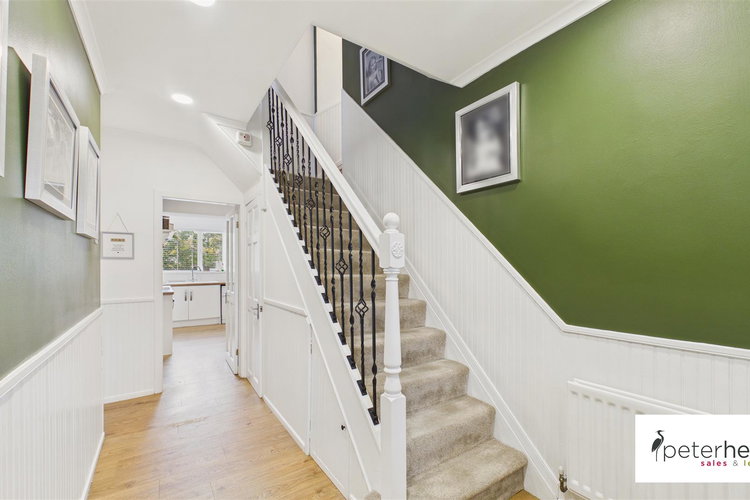 Entrance Hall - Picture 16 of 39