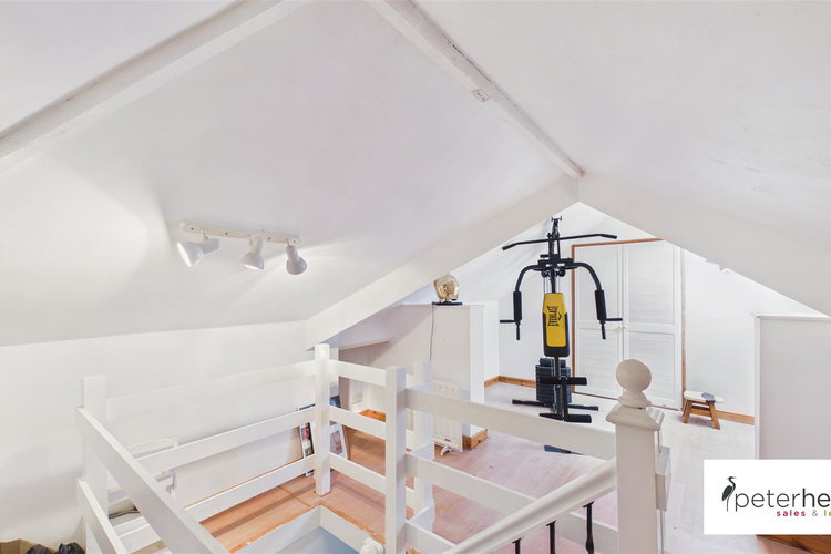 Loft Space - Picture 32 of 39