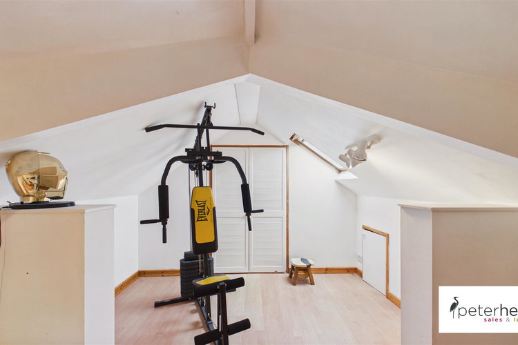 Loft Space - Picture 33 of 39