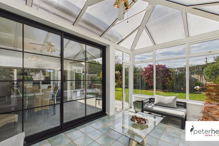 Conservatory - Picture 15 of 59
