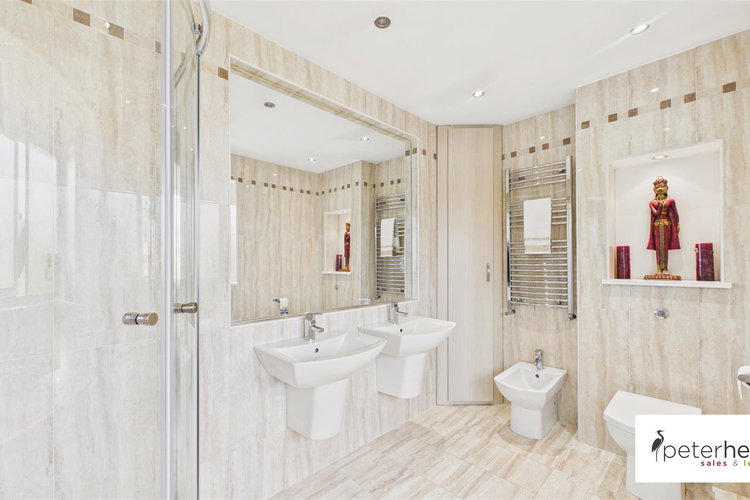 Bathroom - Picture 48 of 59