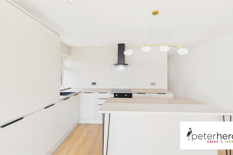 Open Plan Kitchen & Living Room - Picture 6 of 19