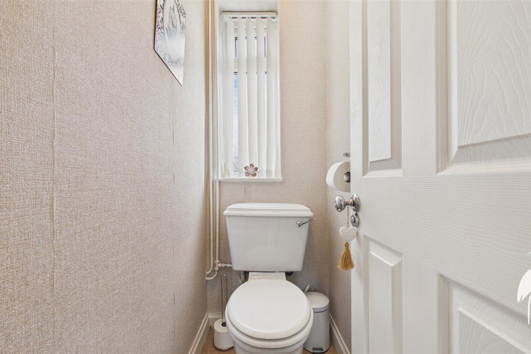 Cloakroom/WC - Picture 12 of 27