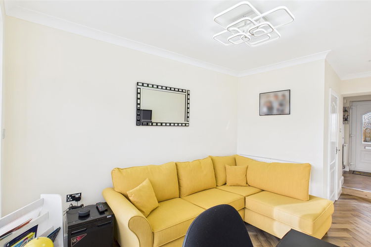 Sun Room/Home Office - Picture 3 of 33