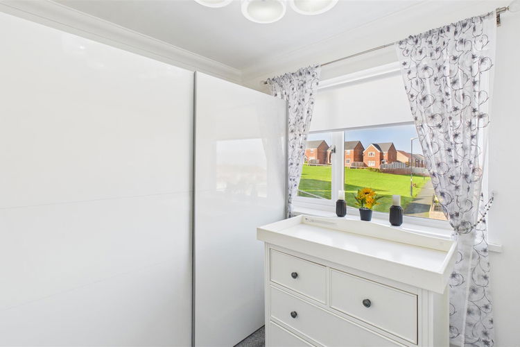 Bedroom 4 - Picture 24 of 33