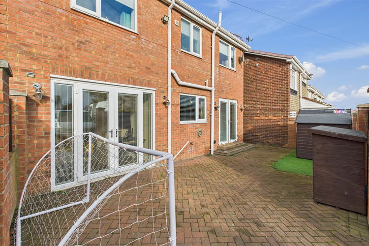 Outside - Picture 32 of 33