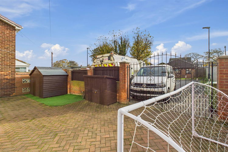 Outside - Picture 33 of 33