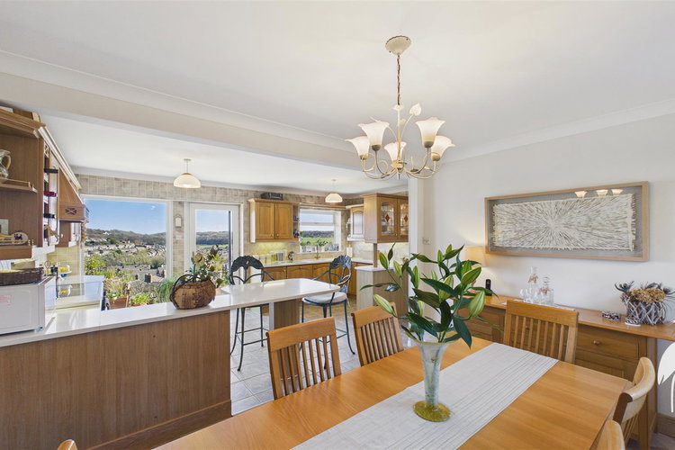 Dining Room - Picture 12 of 54