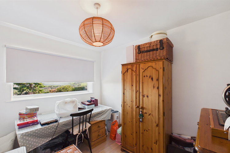 Bedroom 2 - Picture 19 of 54