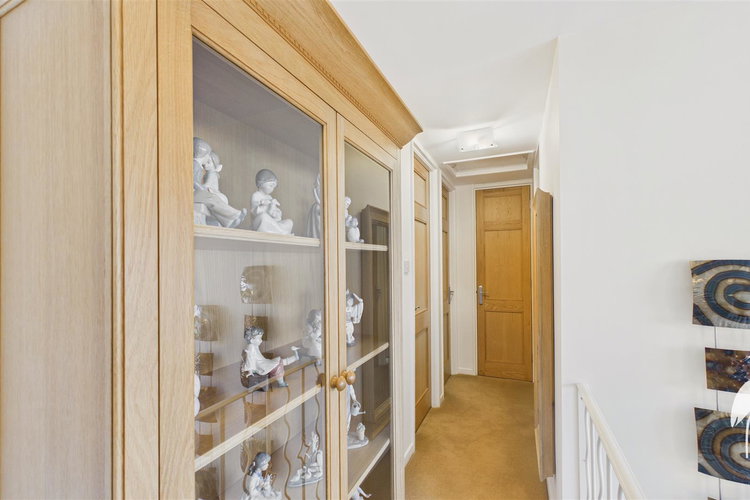 First Floor Landing - Picture 21 of 54