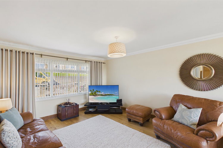 Lounge - Picture 22 of 54